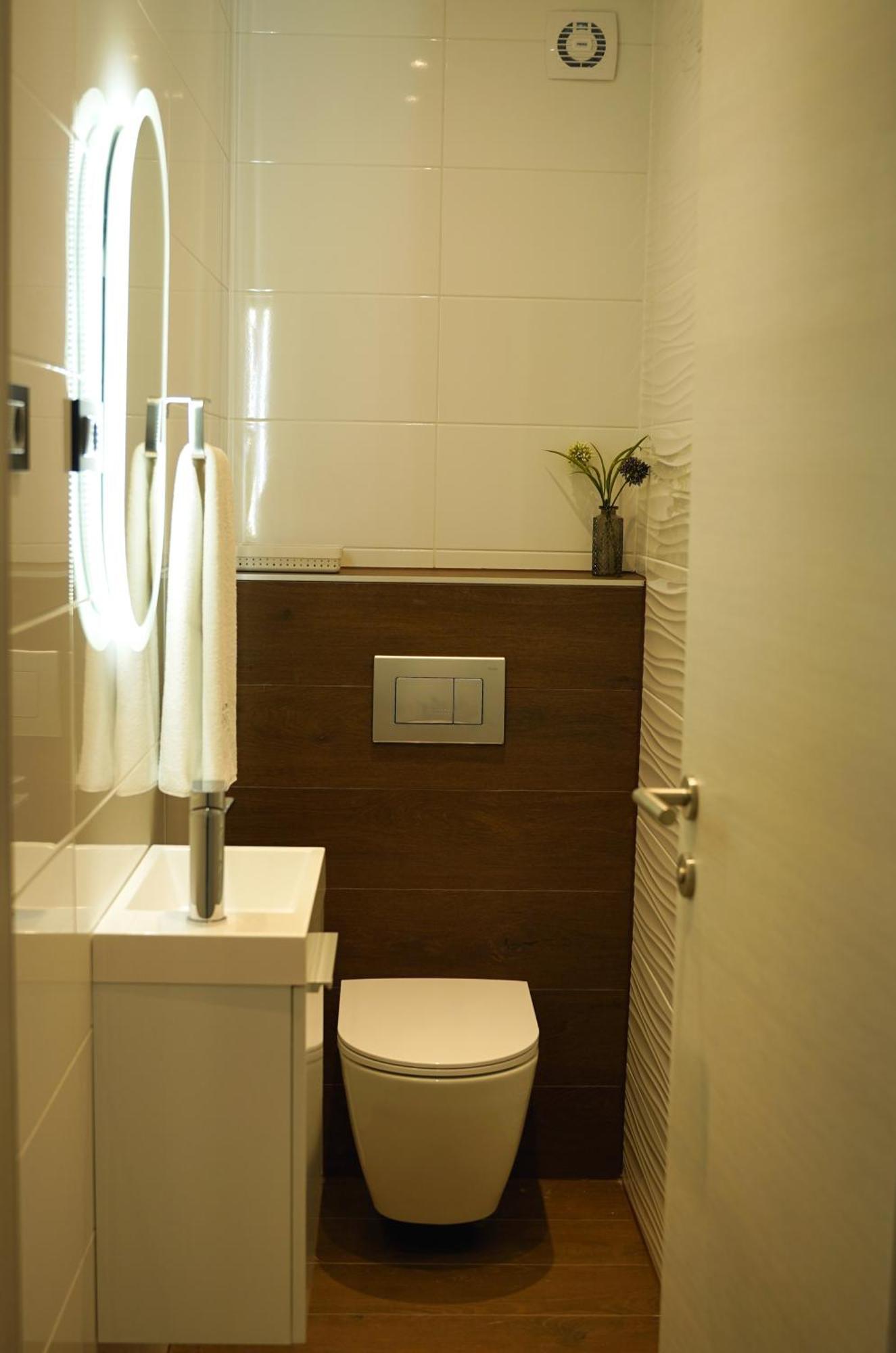 Apartments Lipa Plac Постойна Екстериор снимка